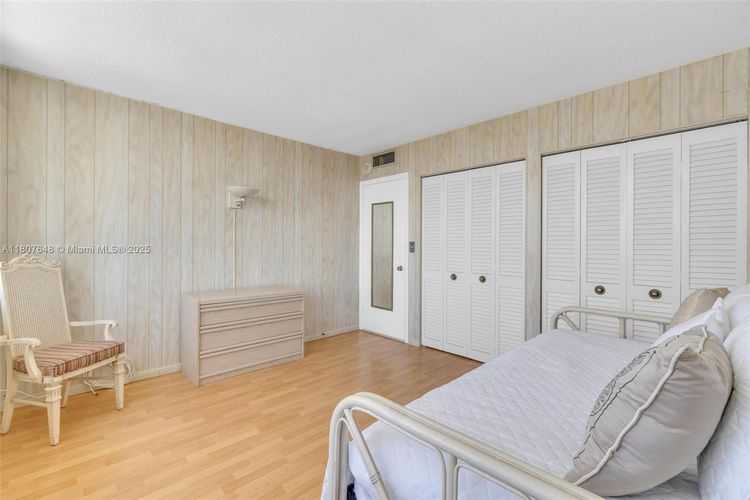 Imperial Towers #538 image #21