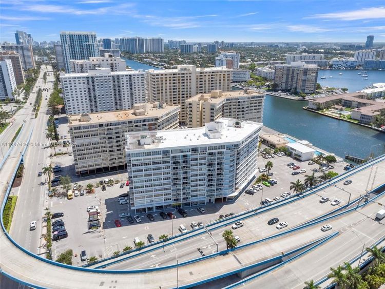 Imperial Towers #538 image #45