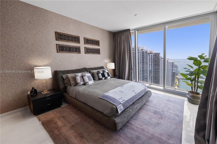 Aston Martin Residences #3104 image #15