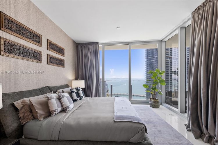 Aston Martin Residences #3104 image #17