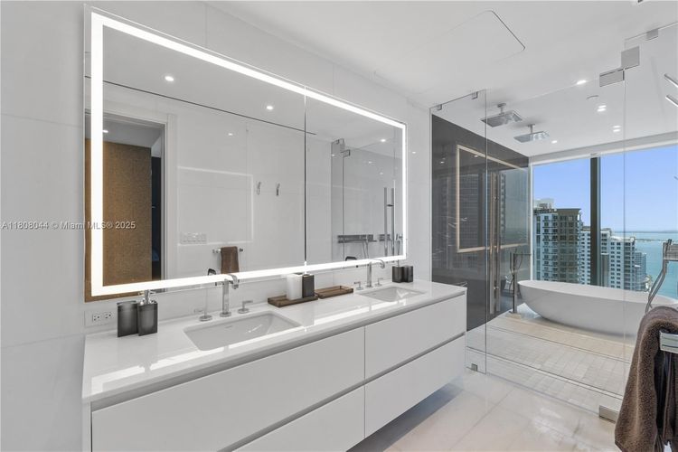 Aston Martin Residences #3104 image #20