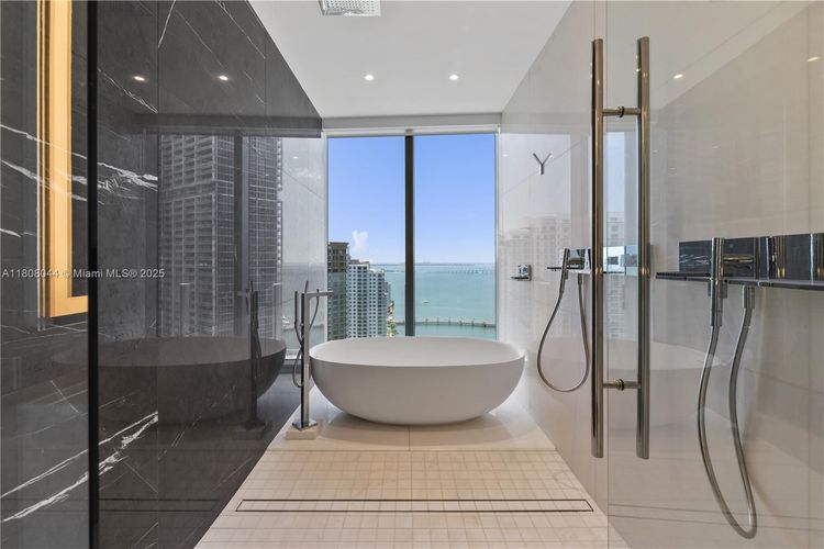Aston Martin Residences #3104 image #23