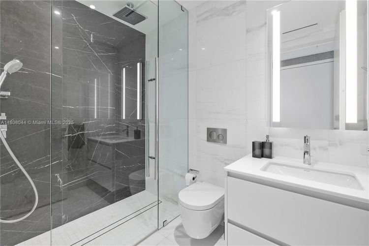 Aston Martin Residences #3104 image #34