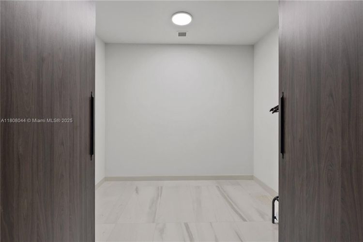 Aston Martin Residences #3104 image #35