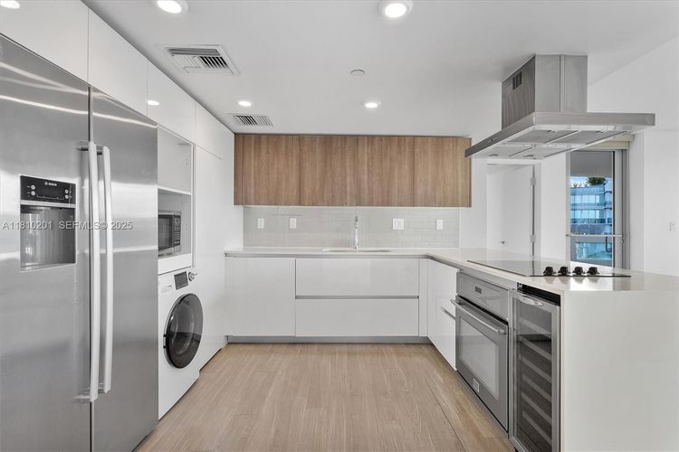 The Club at Bay Harbor #707 image #22