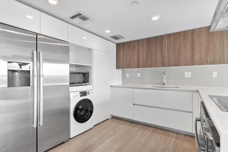 The Club at Bay Harbor #707 image #23