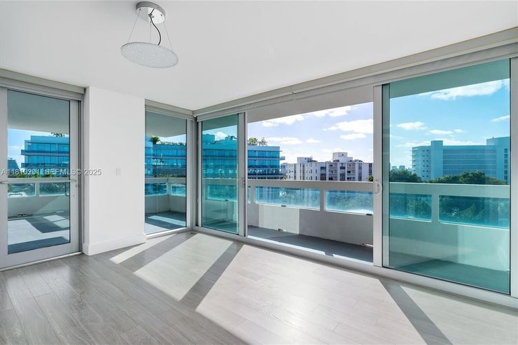 The Club at Bay Harbor #707 image #7