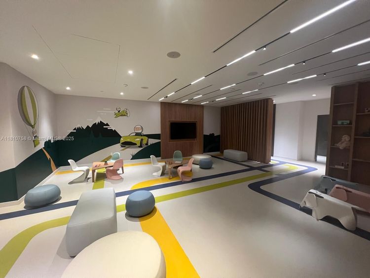 Aston Martin Residences #1805 image #26