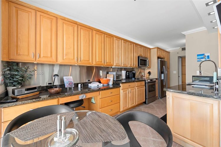 Nine Island Avenue #505 image #14