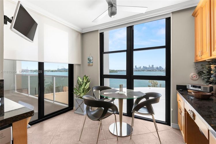 Nine Island Avenue #505 image #16