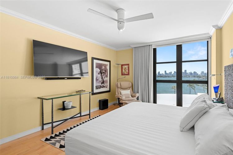 Nine Island Avenue #505 image #19