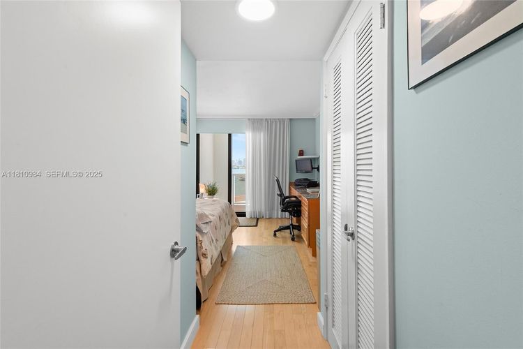 Nine Island Avenue #505 image #27