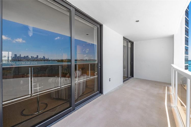 Nine Island Avenue #505 image #38