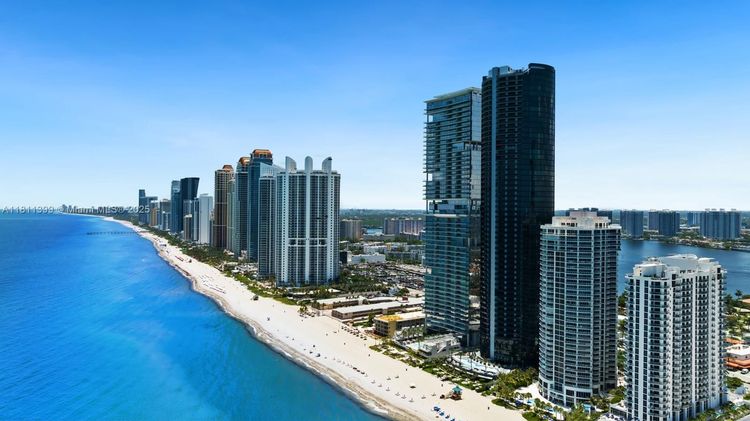 Porsche Design Tower #4603 image #40