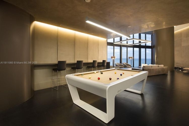 Porsche Design Tower #1703 image #66