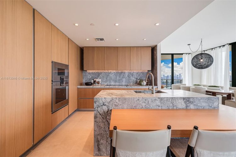 Five Park #3603 image #10