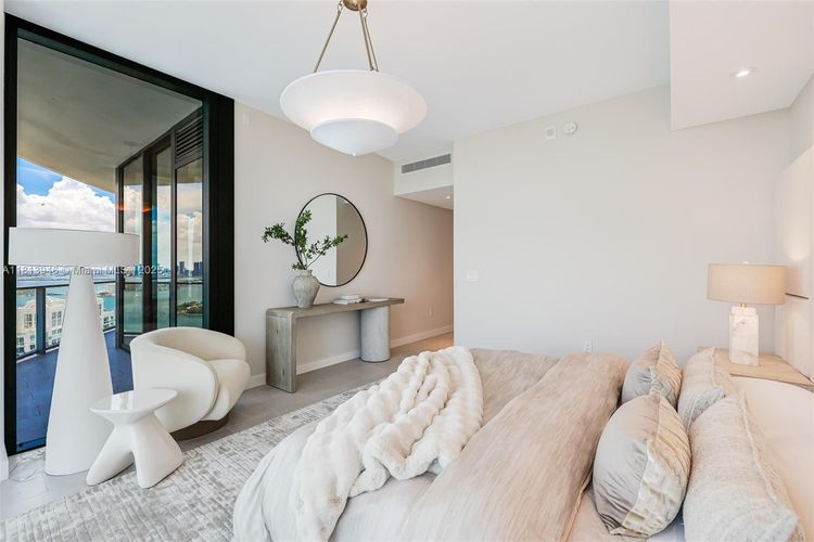 Five Park #3603 image #26