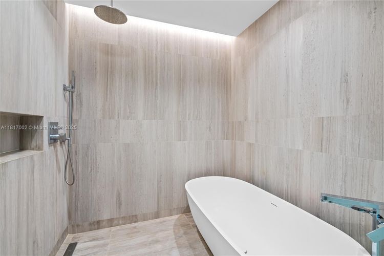 57 Ocean #1602 image #59