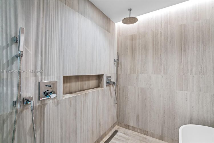 57 Ocean #1602 image #60
