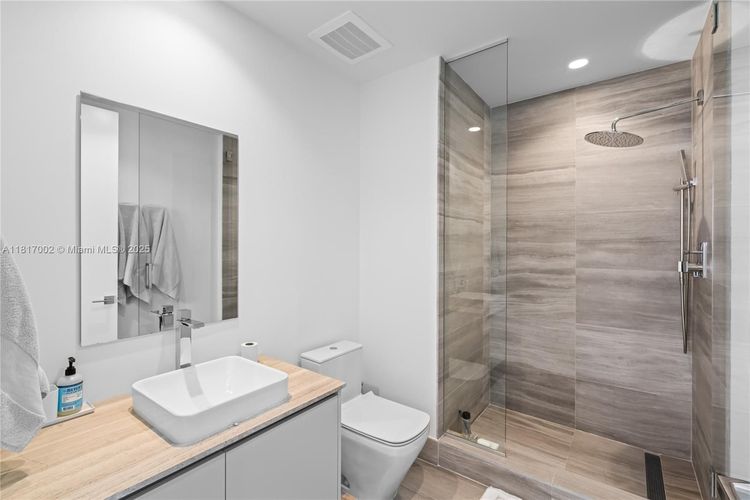 57 Ocean #1602 image #65
