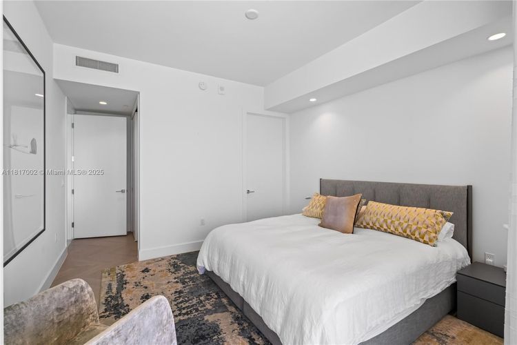 57 Ocean #1602 image #68