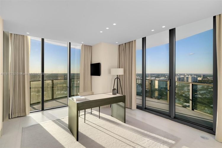 Regalia #PH-43 image #29