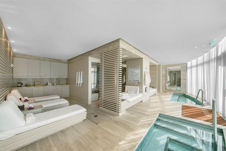 Regalia #PH-43 image #33