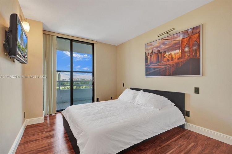 Delvista Towers #1014 image #14