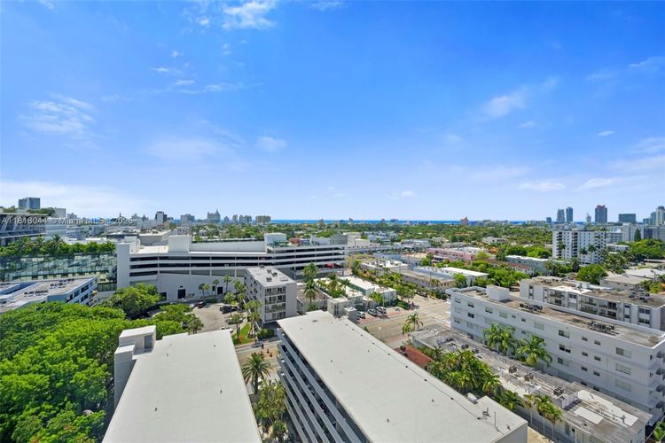 Bayview Plaza #PH3 image #4
