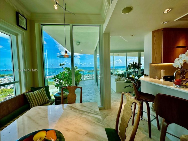 Grove Hill Tower #1403 image #13