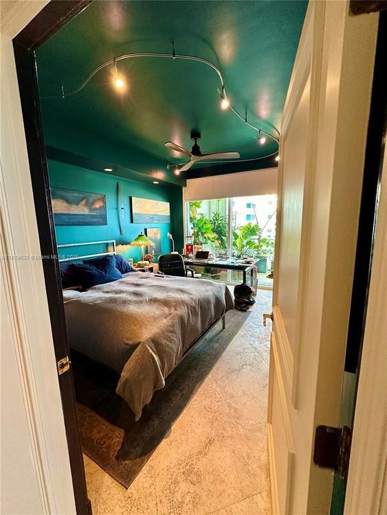 Grove Hill Tower #1403 image #24