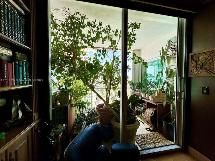 Grove Hill Tower #1403 image #28