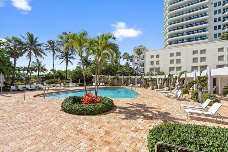 Crystal House #14H image #34