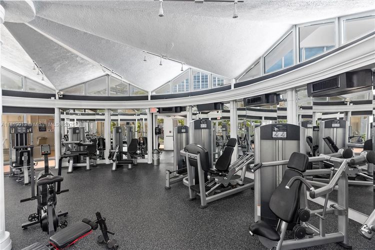 Crystal House #14H image #39