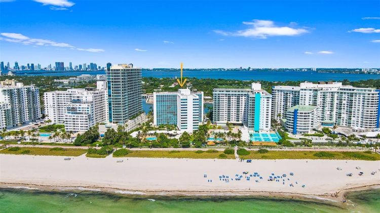 Crystal House #14H image #48