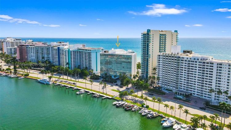 Crystal House #14H image #54