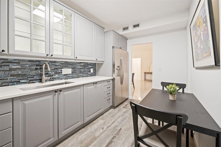 The Plaza of Bal Harbour #1508 image #12