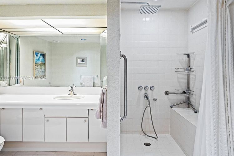 The Plaza of Bal Harbour #1508 image #17