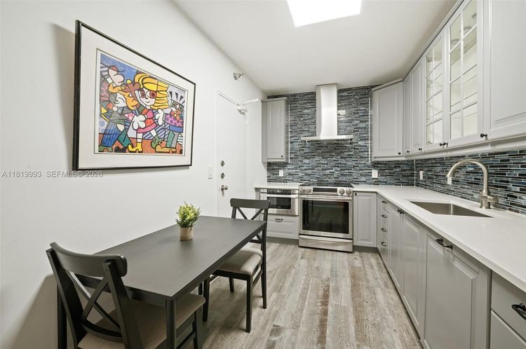 The Plaza of Bal Harbour #1508 image #8