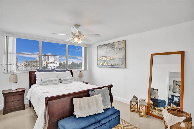 Fountain Towers #405 image #14