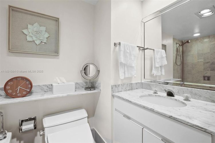 The Palace Condo #A2102 image #11