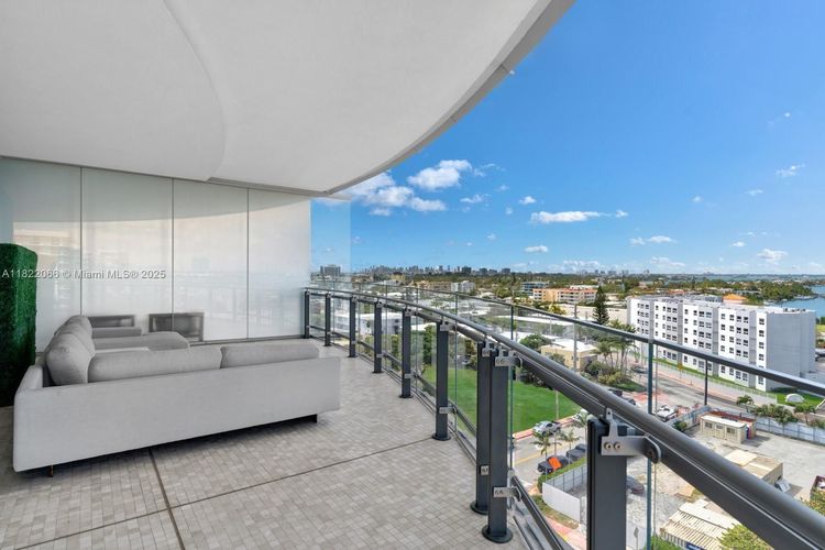 Eighty Seven Park #805 image #22