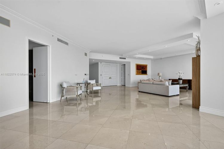 Porto Vita North Tower #2201 image #13