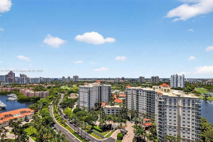 Porto Vita North Tower #2201 image #21