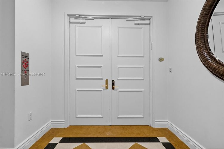 Porto Vita North Tower #2201 image #27