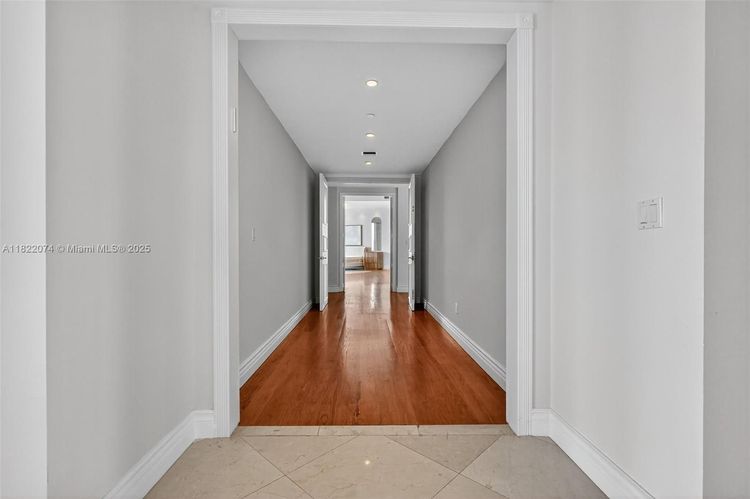 Porto Vita North Tower #2201 image #30