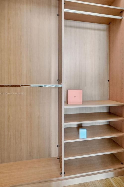 Porto Vita North Tower #2201 image #43