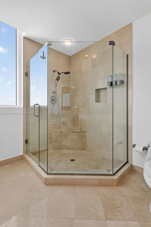 Porto Vita North Tower #2201 image #48