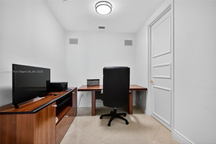 Porto Vita North Tower #2201 image #60