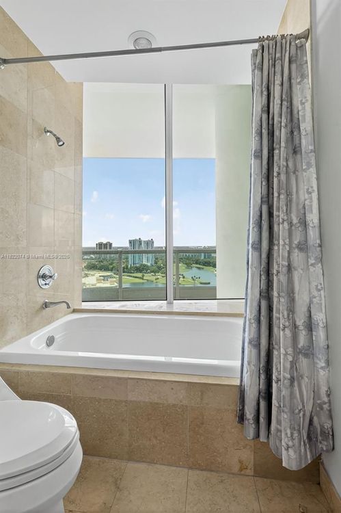 Porto Vita North Tower #2201 image #65